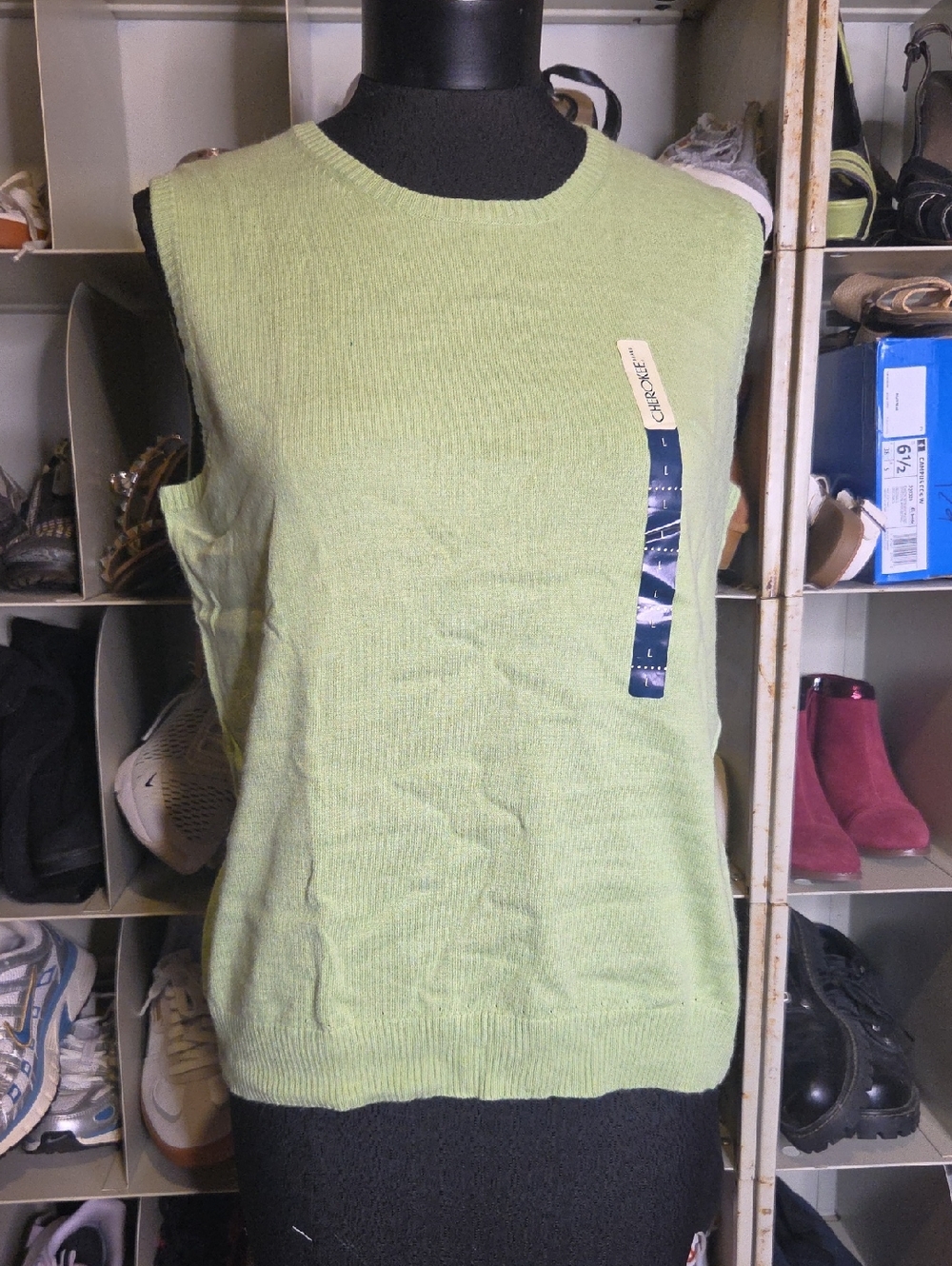 Cherokee Light Green Sleeveless V-Neck Knit Sweater